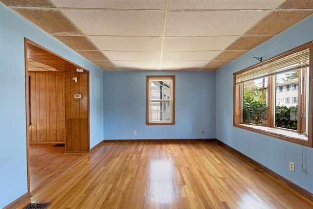 19 Butler Ave, Wakefield, MA 01880