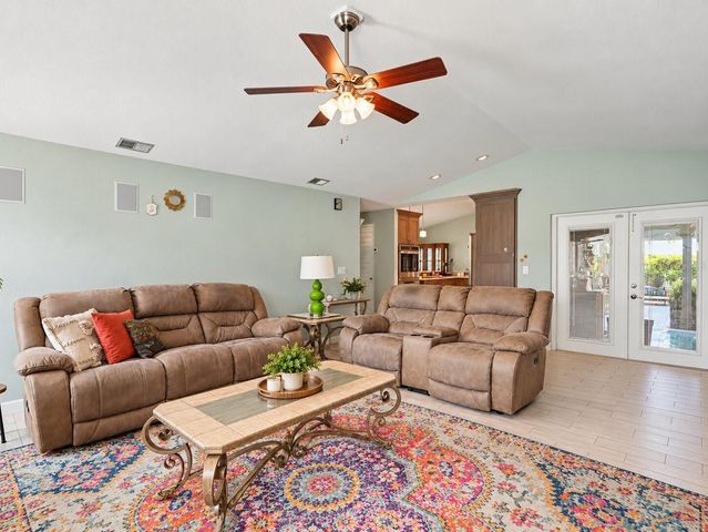 7107 MORNING DOVE LOOP W, Lakeland, FL 33809