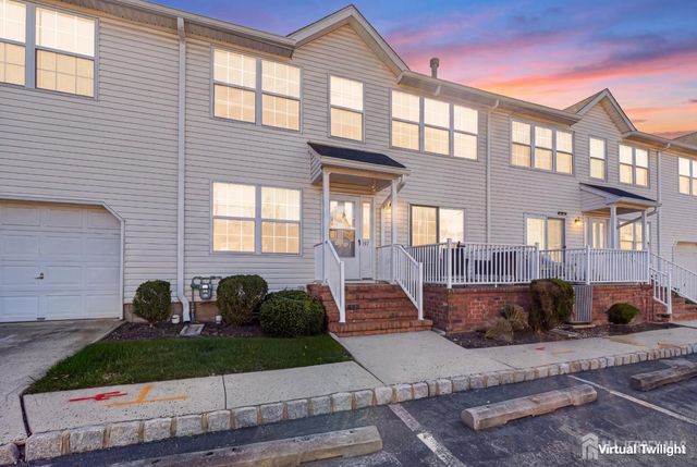 197 Barclay Court, Piscataway, NJ 08854