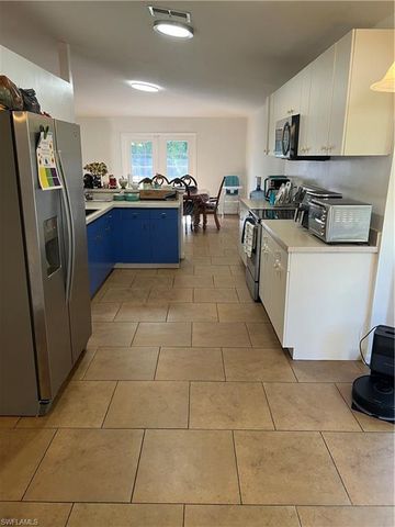 3280 2nd AVE SE, Naples, FL 34117