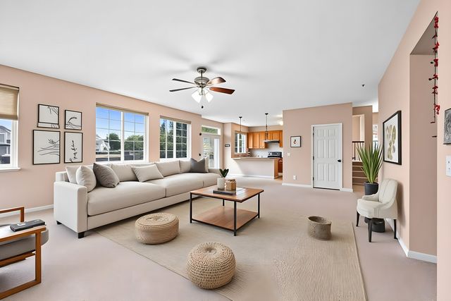 1300 Kettering Road, Mundelein, IL 60060