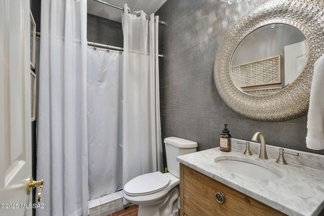 2581 N Alabang Hills Drive, Nogales, AZ 85621