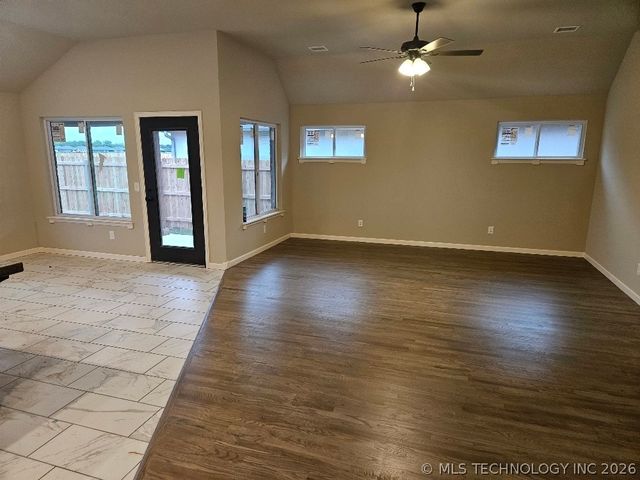 10408 E 132nd Street S, Bixby, OK 74008