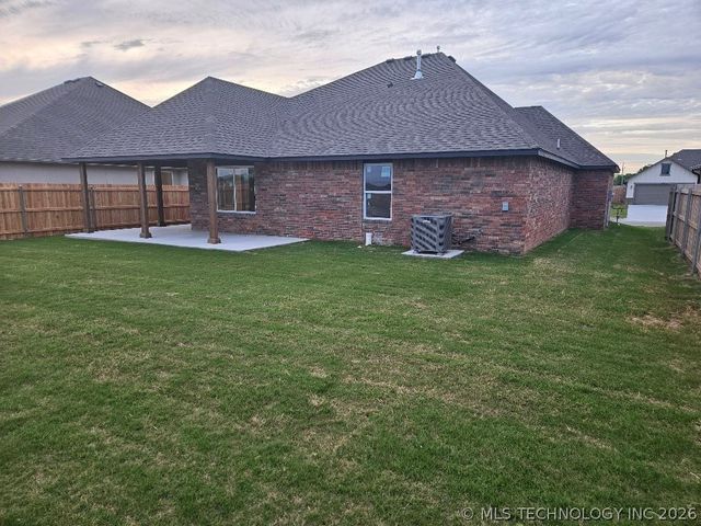 10408 E 132nd Street S, Bixby, OK 74008