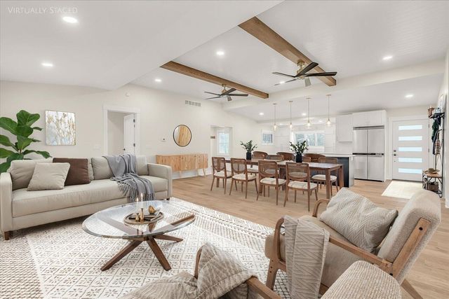 10985 E Cd Avenue, Richland, MI 49083