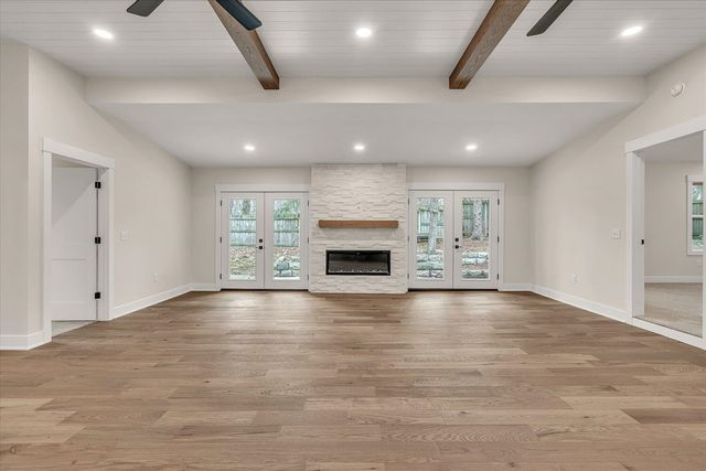 10985 E Cd Avenue, Richland, MI 49083