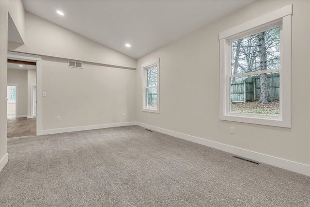 10985 E Cd Avenue, Richland, MI 49083