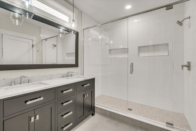 10985 E Cd Avenue, Richland, MI 49083