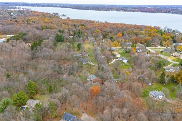 10985 E Cd Avenue, Richland, MI 49083