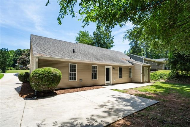 212 Blue Ridge Drive, Clemson, SC 29631