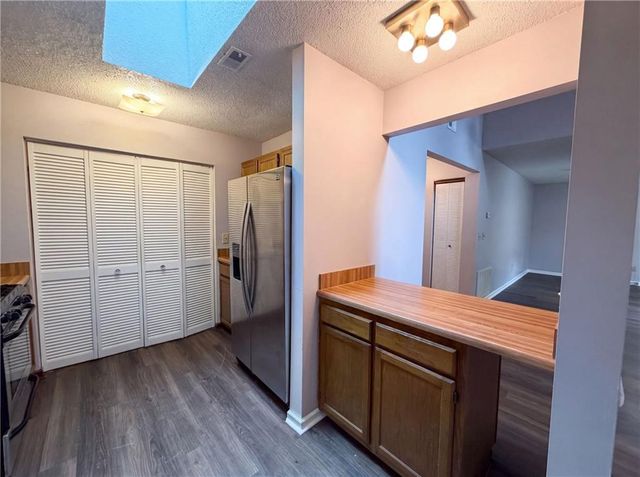 282 Toweridge Drive SW, Marietta, GA 30064