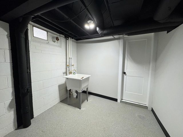 4341 N 48th STREET, Milwaukee, WI 53216