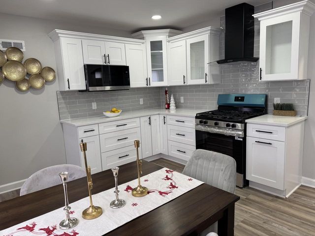 4341 N 48th STREET, Milwaukee, WI 53216