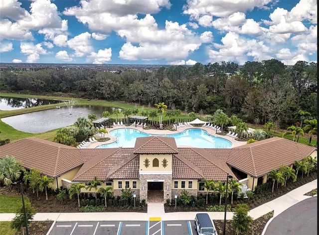 17915 CANTARINA COVE, Lakewood Ranch, FL 34211