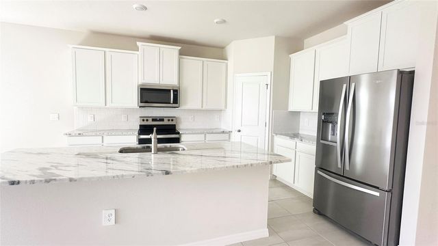 17915 CANTARINA COVE, Lakewood Ranch, FL 34211