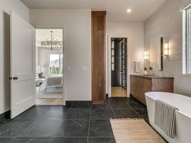 6200 NW 150th Terrace, Oklahoma City, OK 73142