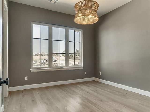 6200 NW 150th Terrace, Oklahoma City, OK 73142