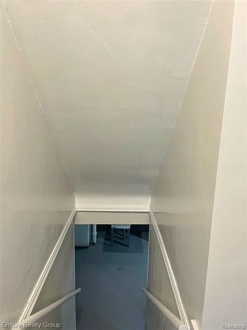 6037 Piedmont Street, Detroit, MI 48228