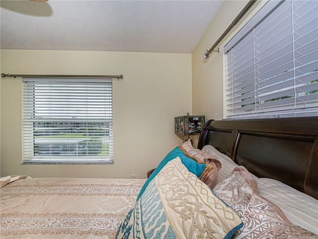 720 Lake Orchid Circle 201, Vero Beach, FL 32962