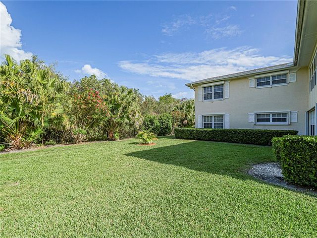 720 Lake Orchid Circle 201, Vero Beach, FL 32962