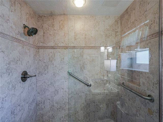 720 Lake Orchid Circle 201, Vero Beach, FL 32962