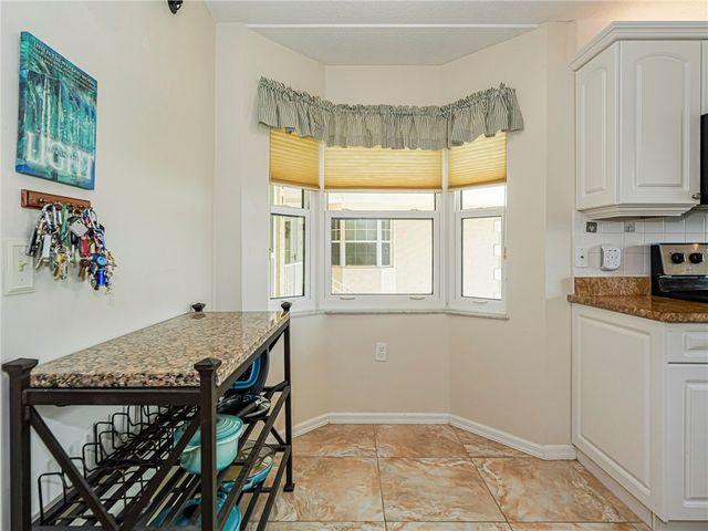 720 Lake Orchid Circle 201, Vero Beach, FL 32962
