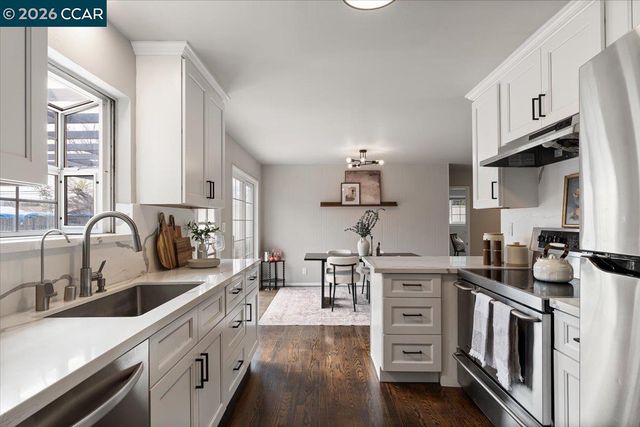 141 Del Mar Dr., Salinas, CA 93901