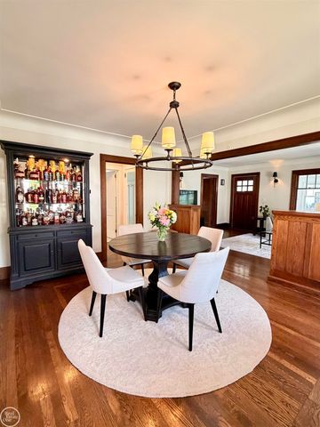 452 Maple Street, Plymouth, MI 48170