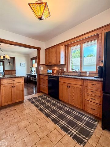 452 Maple Street, Plymouth, MI 48170