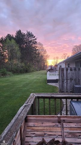 7262 Lakeshore Road, Lakeport, MI 48059