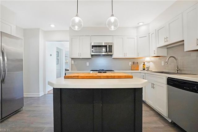 9004 River CRES, Suffolk, VA 23433