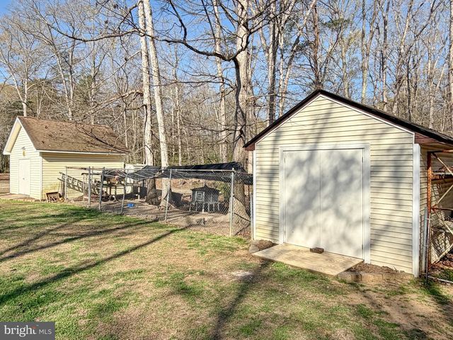 9486 CANARY DR, Bel Alton, MD 20611