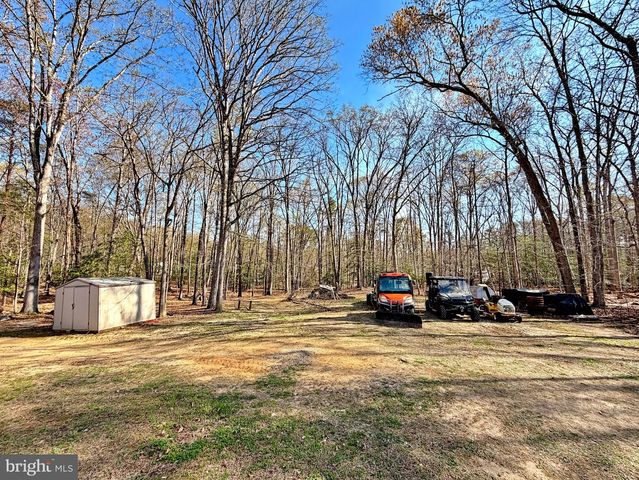 9486 CANARY DR, Bel Alton, MD 20611