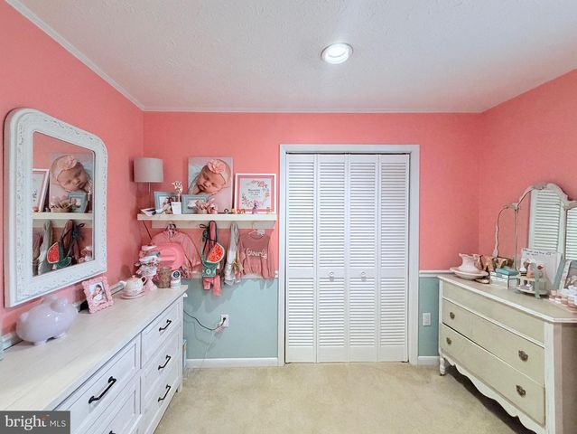 9486 CANARY DR, Bel Alton, MD 20611