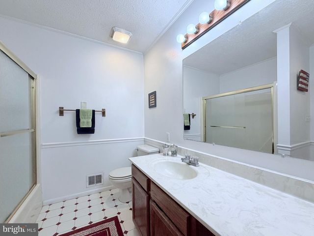 9486 CANARY DR, Bel Alton, MD 20611