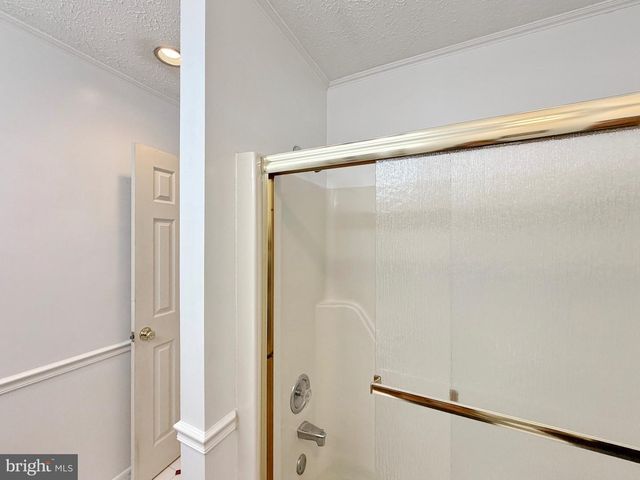 9486 CANARY DR, Bel Alton, MD 20611