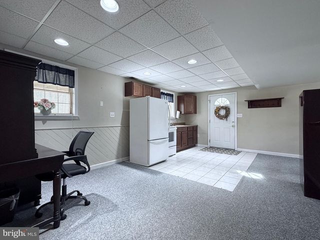 9486 CANARY DR, Bel Alton, MD 20611