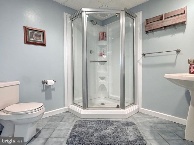 9486 CANARY DR, Bel Alton, MD 20611