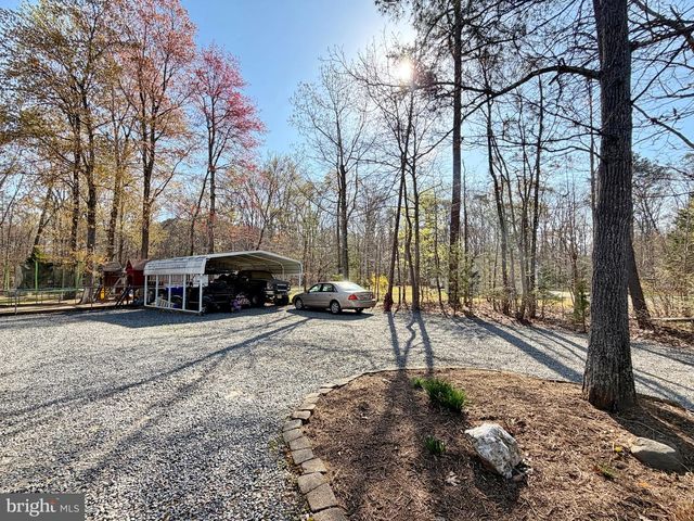 9486 CANARY DR, Bel Alton, MD 20611