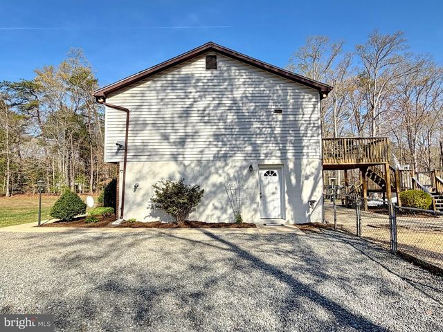 9486 CANARY DR, Bel Alton, MD 20611