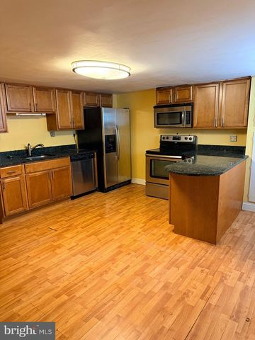 2638 E FEDERAL ST, Baltimore, MD 21213
