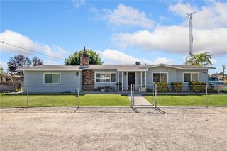 8758 Deep Creek, Apple Valley, CA 92308