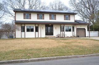 34 Stewart Circle N, Centereach, NY 11720