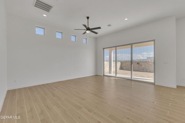 12716 MIDDLESBROUGH Avenue, Horizon City, TX 79928