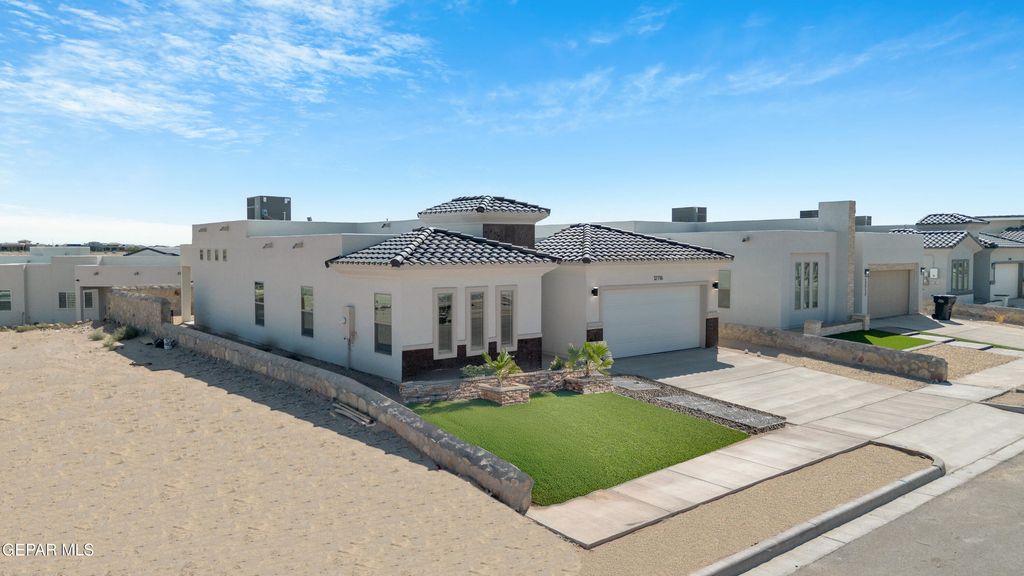 12716 MIDDLESBROUGH Avenue, Horizon City, TX 79928