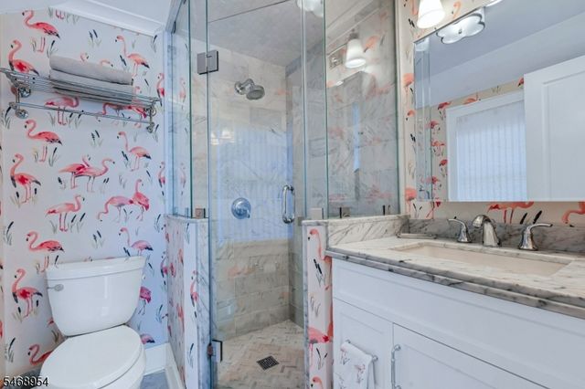 37 Fairview Ave, Summit City, NJ 07901