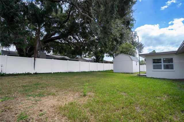 1255 E LAZY LAKE ROAD, Dunedin, FL 34698