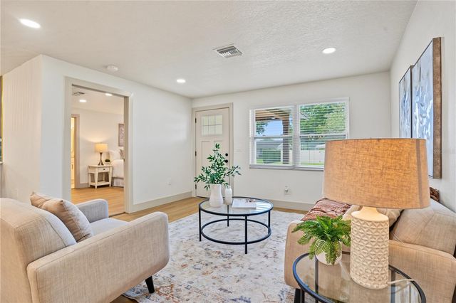 1255 E LAZY LAKE ROAD, Dunedin, FL 34698