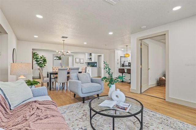 1255 E LAZY LAKE ROAD, Dunedin, FL 34698