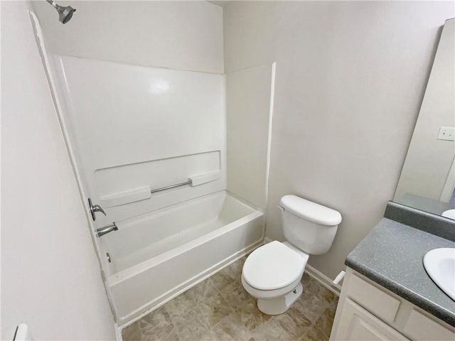 2421 Brianna Drive, Hampton, GA 30228